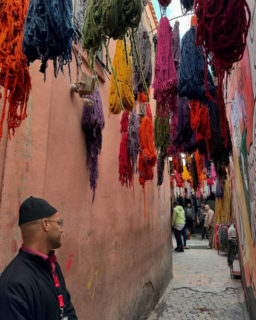 Fili colorati nel souk